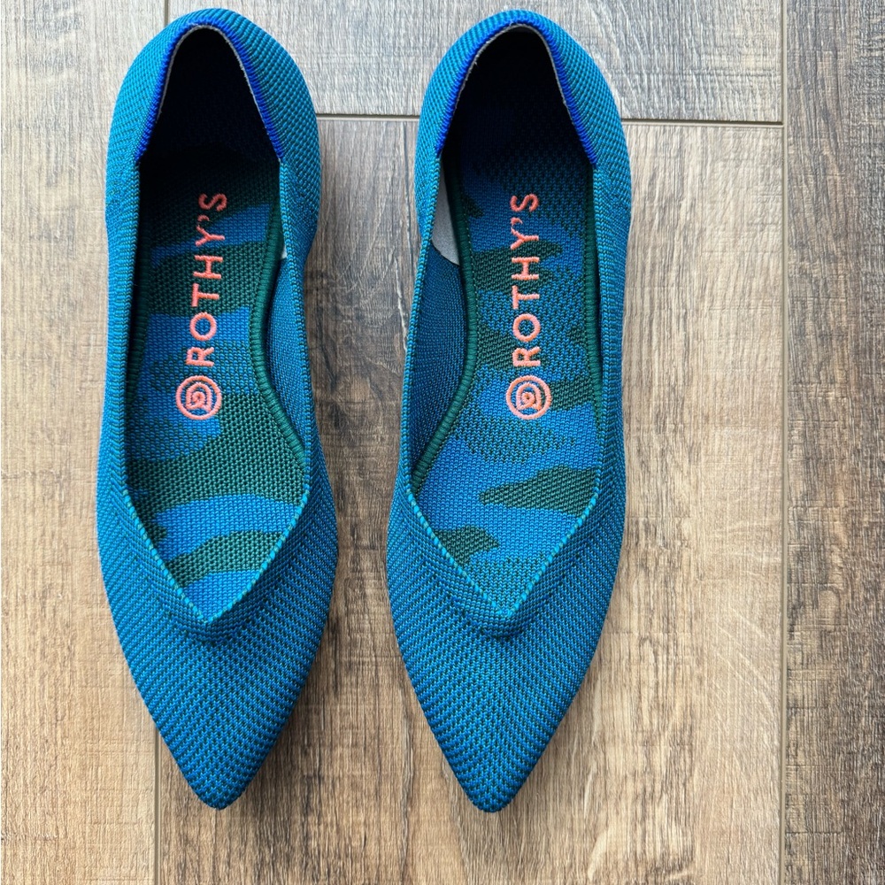 Rothy’s The Pointe shoe in teal